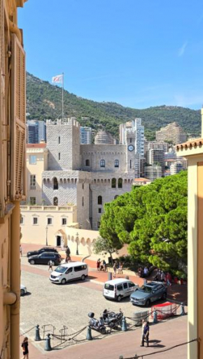 Central Authentic Old Town by Prince Palace Place